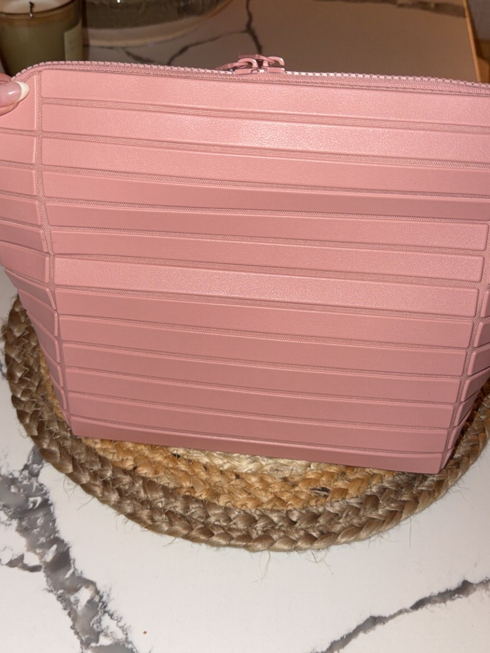 Parallelle makeup bag - Picture 2 of 2